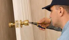 City Locksmith Services Washington, DC 202-730-2624 - 6-Locks-Replace